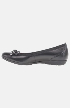 Ballerinasko med rosettdetalj