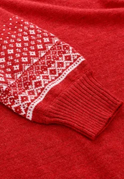 Stickad klänning med jacquardmönstrade ärmar