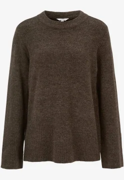 Stickad tröja med rundhals
